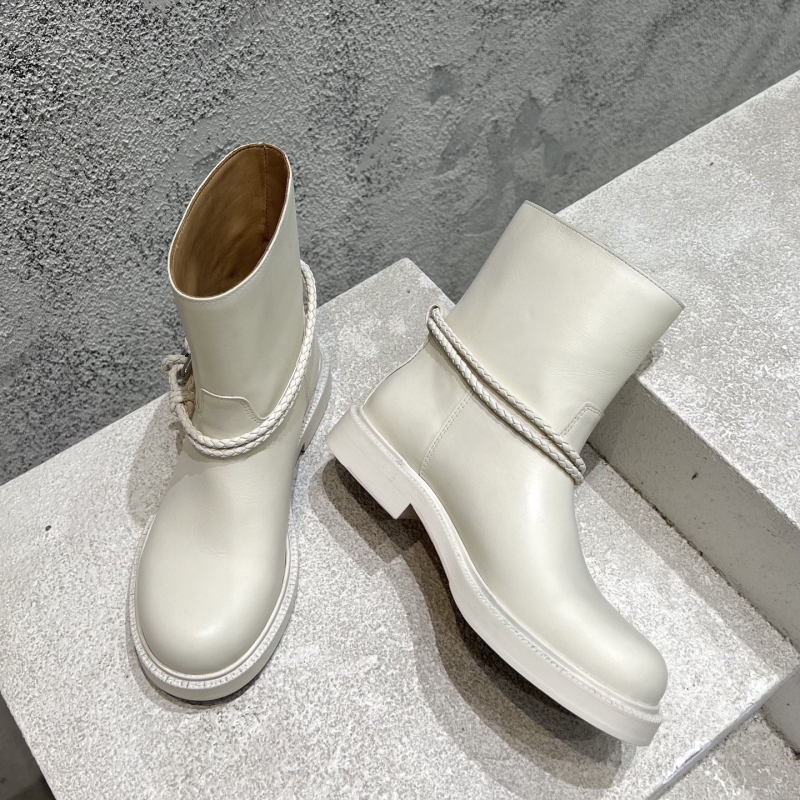 b0tt*ga Ven*ta boots